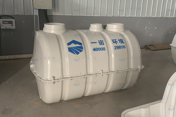 農(nóng)廁改造用玻璃鋼化糞池價(jià)格由什么決定？